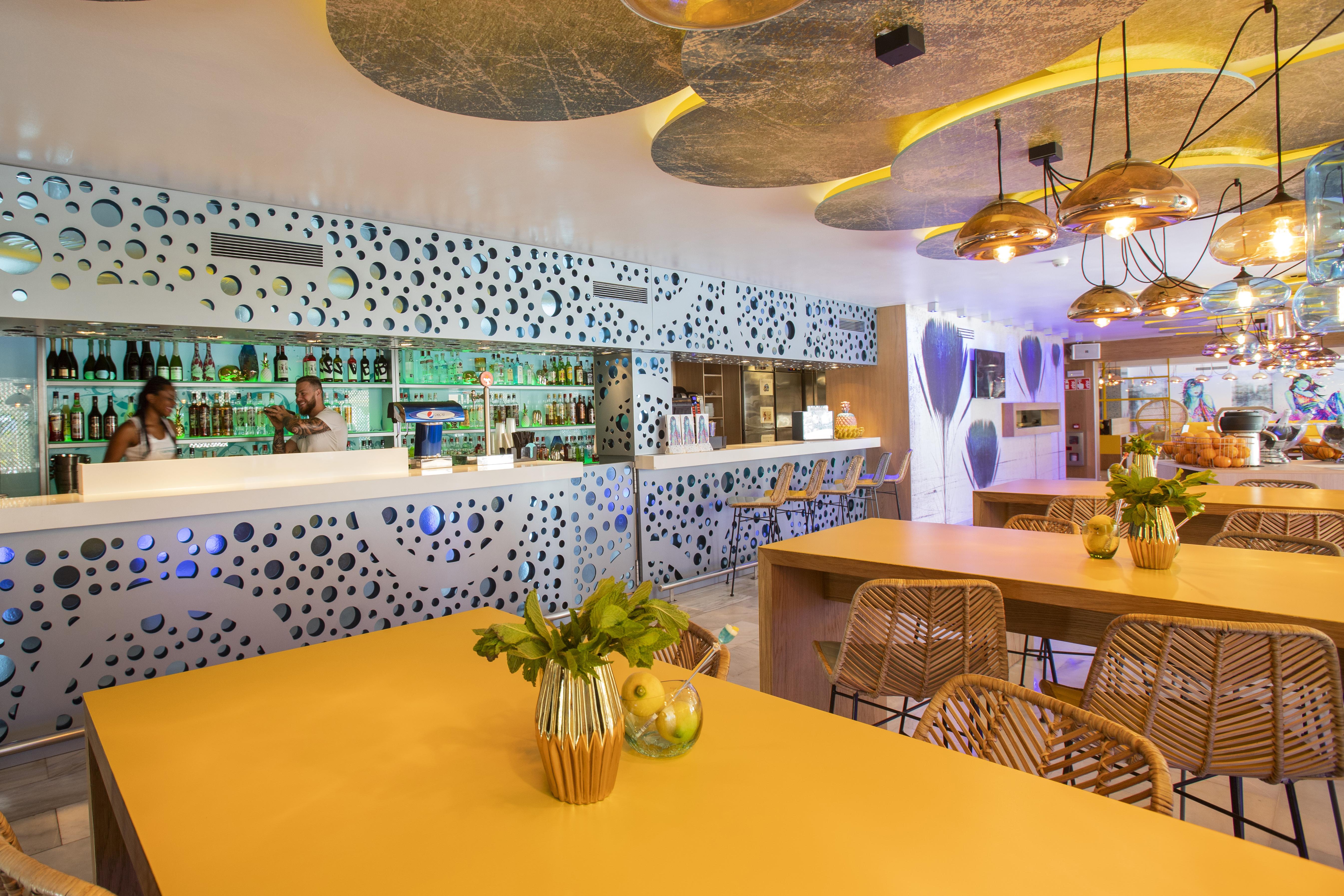 Sotavento Club Apartments - Adults Only Magaluf  Eksteriør billede