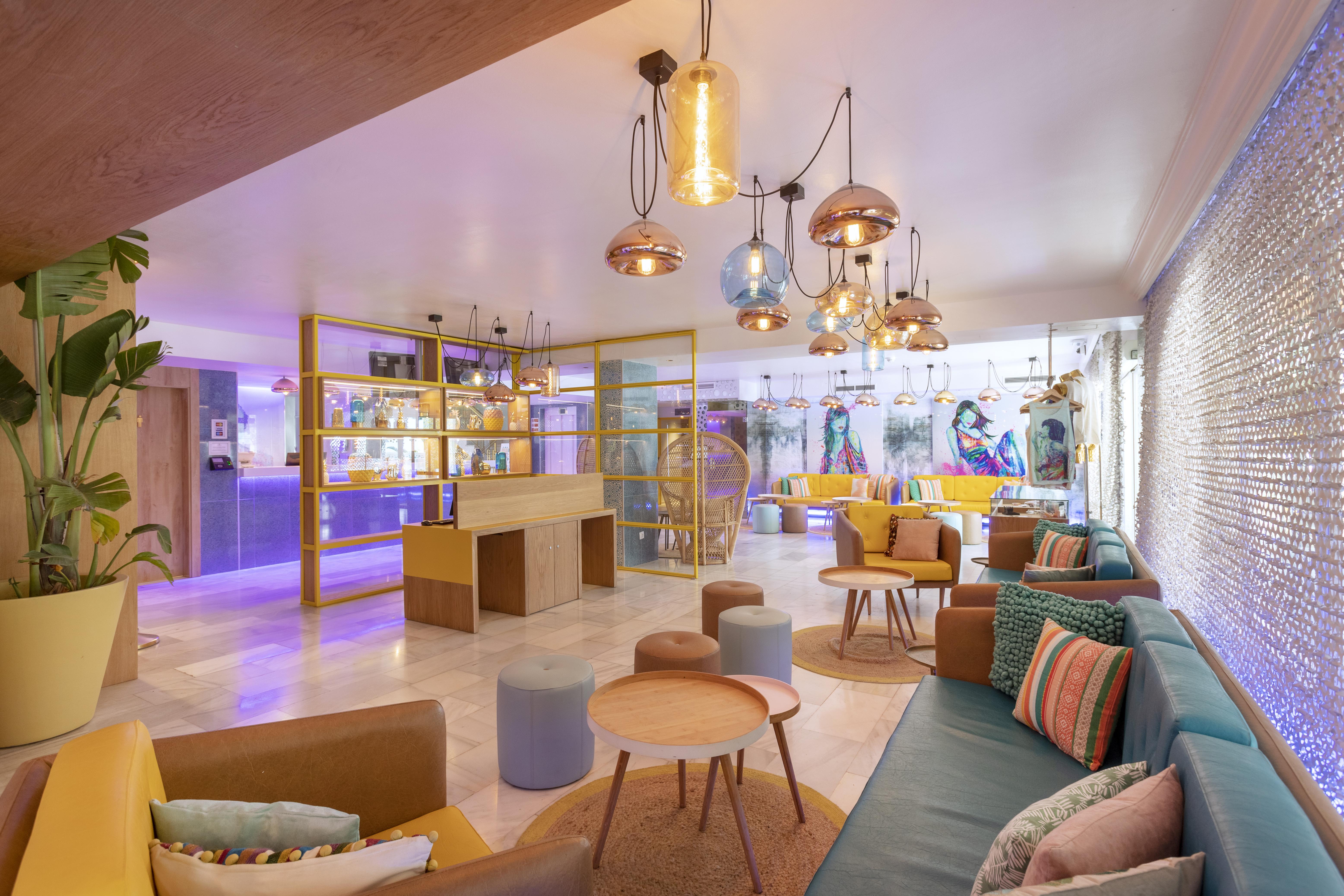Sotavento Club Apartments - Adults Only Magaluf  Eksteriør billede
